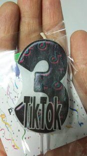 Свечи (5см) цифры с картинкой "Тик Ток" (поштучно) в торт - 3 1001_свч_Тик-10 фото